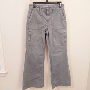 American Eagle Outfitters Women's Gray Cargo Pants 2